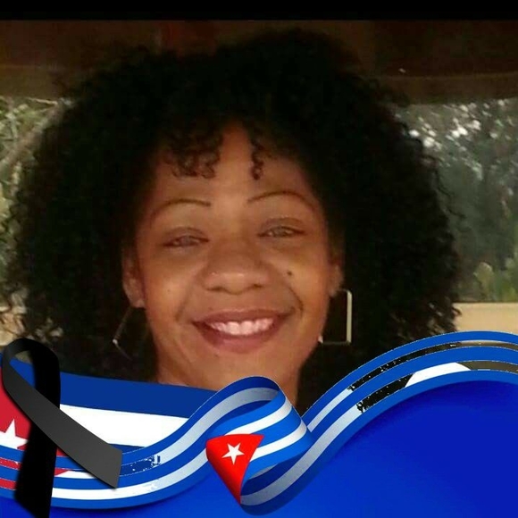 Meet your Posher, Miel - Picture 1 of 1